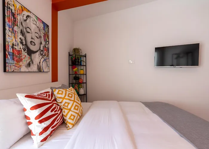 The Pop Art Residences & In Appartement Larnaca