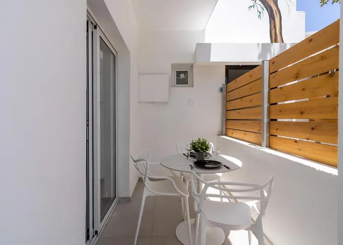 The Pop Art Residences & In Appartement Larnaca