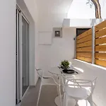 The Pop Art Residences & In Lejlighed Larnaca