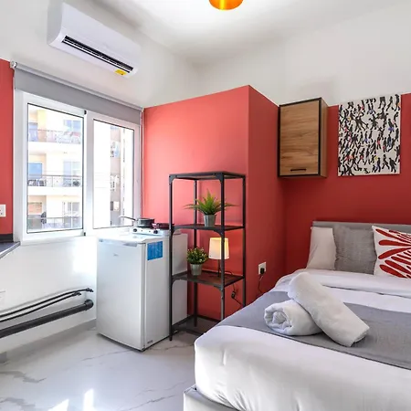 The Pop Art Residences & In * לרנקה