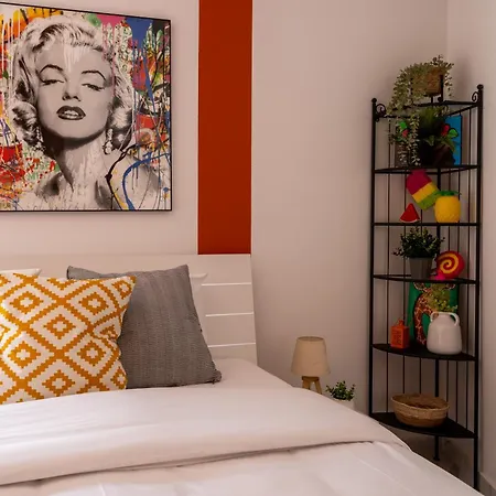 דירה The Pop Art Residences & In