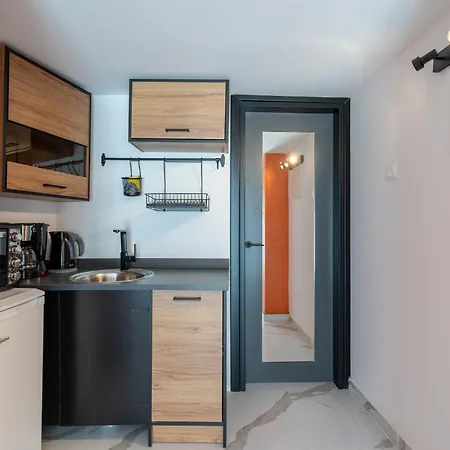 דירה The Pop Art Residences & In לרנקה