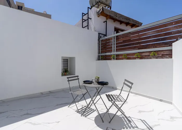 The Pop Art Residences & In Apartment