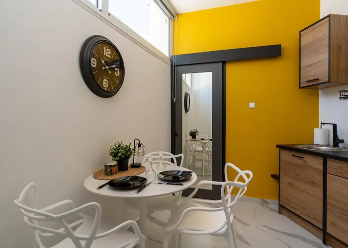 The Pop Art Residences & In Apartment *