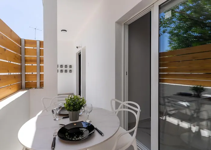 The Pop Art Residences & In * Larnaca