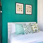 The Pop Art Residences & In لارنكا
