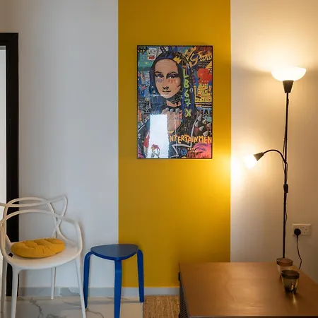 The Pop Art Residences & In Апартаменты